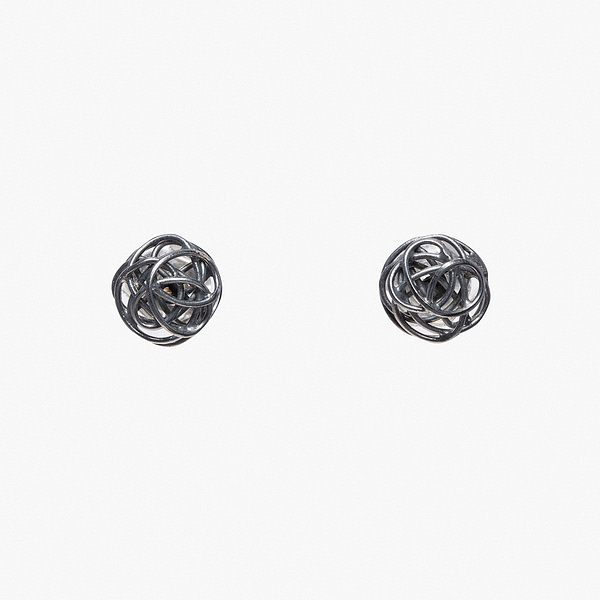 Botons d'orella de plata oxidada 925